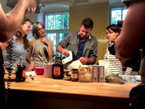 Jack schlägt das Eiweiß zu Schnee